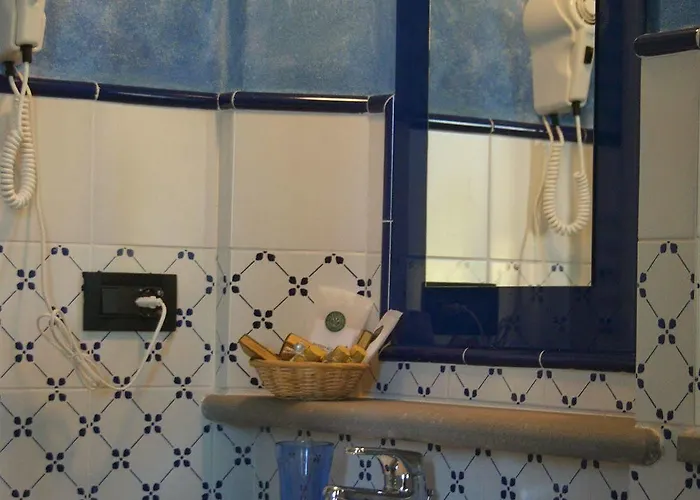 Di Sor Paolo Отель 4*