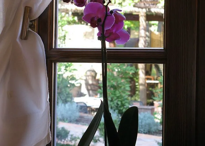 Di Sor Paolo Сан-Кашиано-ин-Валь-ди-Пеза