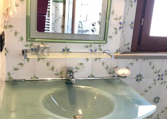 Отель Di Sor Paolo Сан-Кашиано-ин-Валь-ди-Пеза