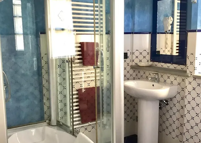 Di Sor Paolo Отель 4*