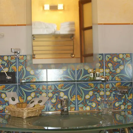Di Sor Paolo Hotel 4*